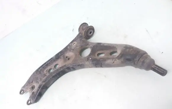 Volkswagen PASSAT B7 Front lower control arm/wishbone 1K0407165C