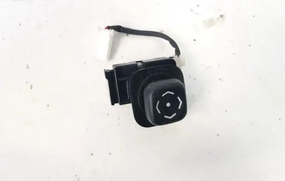 Toyota Avensis T270 Wing mirror switch 1105