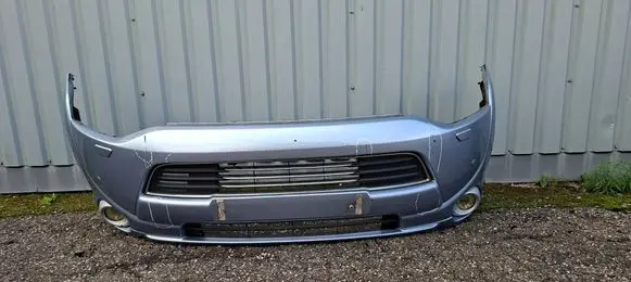 Mitsubishi Outlander Front bumper