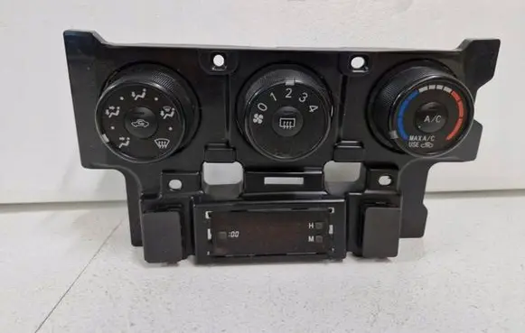 Toyota Matrix (E140) Air conditioning (A/C) switch 