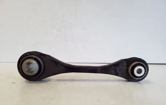 BMW i4 Rear control arm 6878632