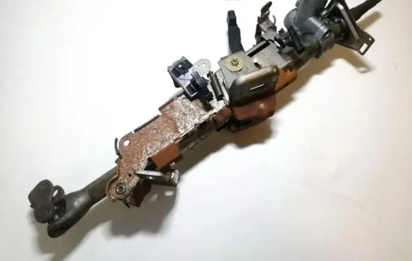 Nissan Primera Steering wheel axle