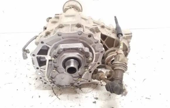 Nissan Terrano Gearbox transfer box case 33107G2340