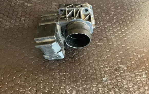 Ford Fiesta Throttle valve 39059