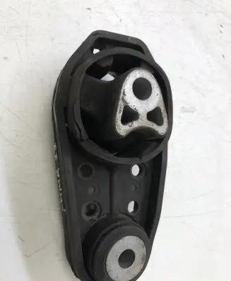 Ford Puma Engine mount bracket L1BG6P082BB