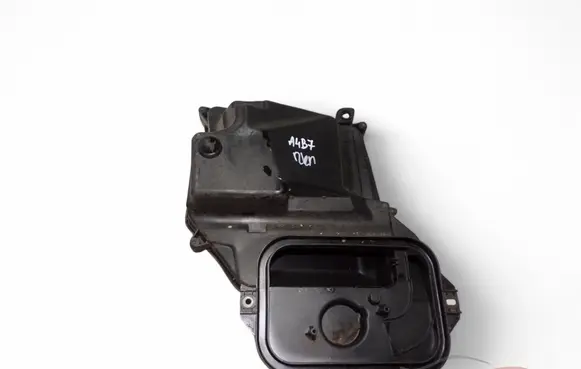 Audi A4 S4 B7 8E 8H Fuse box cover 8E1907355D