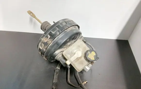 Volvo V70 Brake booster 078112081