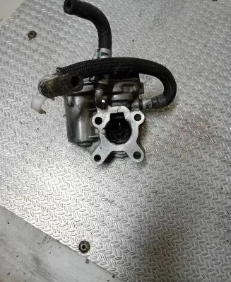 Toyota Yaris EGR valve 2580033011 V515000003