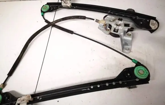Chrysler Pacifica Sliding door window regulator with motor 04894270aa