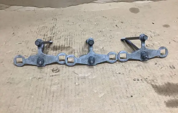 BMW M4 F82 F83 Fuel Injector clamp holder 