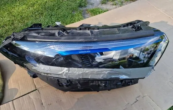 Mercedes-Benz EQB Headlights/headlamps set A2439069000