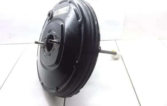 Opel Meriva B Brake booster 13257628BJ