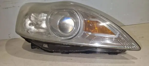 Ford Focus Headlight/headlamp 8M5113W029 11802 0077R00