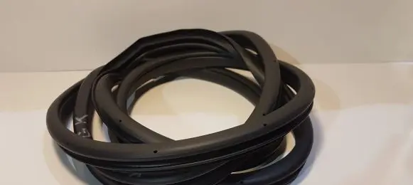 Renault Koleos II Rear door rubber seal (on body) 769233802R
