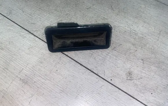 Ford Focus Tailgate opening switch 6M5119B514AB
