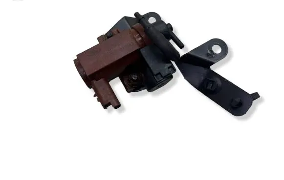 Ford C-MAX I Turbo solenoid valve 6G9Q9E882CA