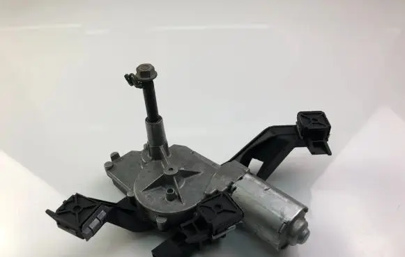 Peugeot 207 Wiper motor 9652418780 0390201813