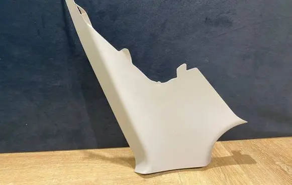 (C) pillar trim