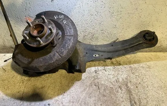 Volvo V40 Rear wheel hub