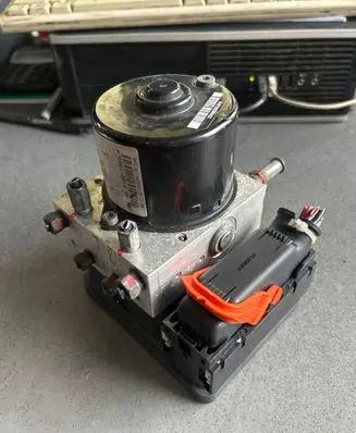 Opel Agila B ABS Pump 06210957783 06210215854