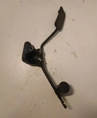 Toyota Aygo AB10 Accelerator throttle pedal