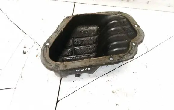 Nissan Micra Oil sump