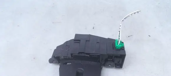 Peugeot 308 Tailgate/trunk/boot lock/catch/latch 9660403880