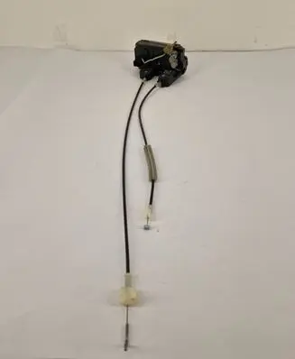 Opel Signum Rear door lock 13210760