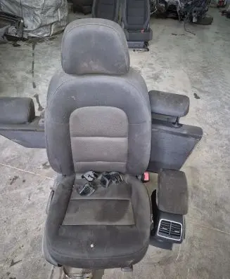 Audi Q3 8U Seat set NOCODE