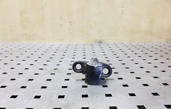 Tesla Model S Tailgate/trunk/boot lid buffer 