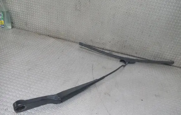 Land Rover Freelander Windshield/front glass wiper blade 