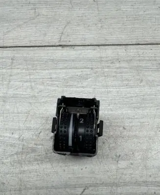 Volkswagen Sharan Headlight level height control switch 7M3941333