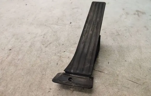 BMW 5 F10 F11 Accelerator throttle pedal 6858574 35426858574 35426852644