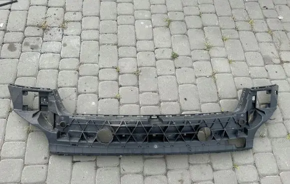 Audi A5 8T 8F Rear bumper mounting bracket 8T8807385C
