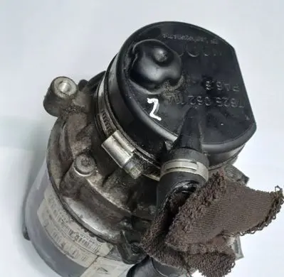 Mini One - Cooper R50 - 53 Power steering pump 7625477132 7625974136 6769961