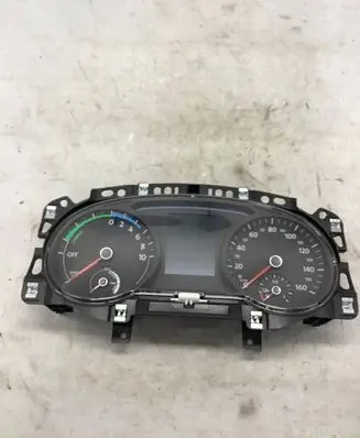 Volkswagen Golf VII Speedometer (instrument cluster) 5GE920755A