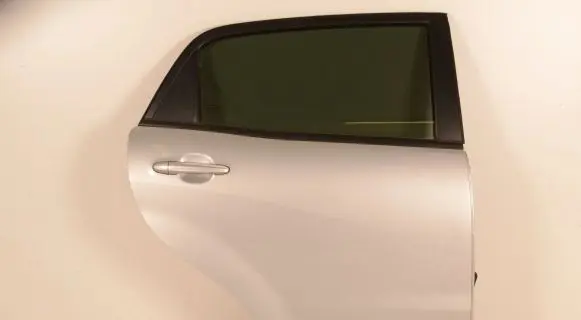SsangYong Korando Rear door