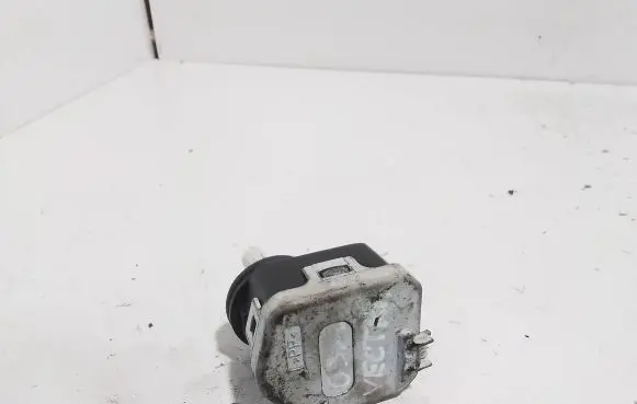 Volkswagen PASSAT B5 Headlight level adjustment motor 007878