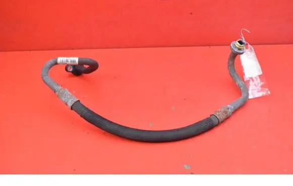 Volvo V60 Air conditioning (A/C) pipe/hose 31332530