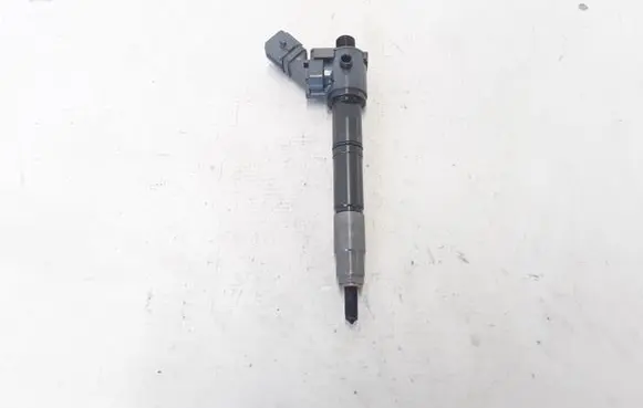 Volvo XC90 Fuel injector