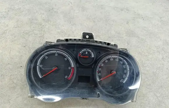 Opel Corsa D Speedometer (instrument cluster) P0013312037