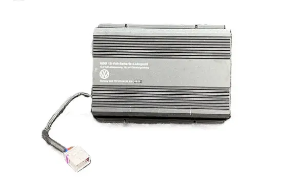 Volkswagen Multivan T6 Sound amplifier 7H7915681B