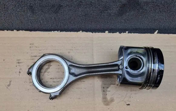 Audi A6 S6 C6 4F Piston with connecting rod 059198401E 059198401M 059107065BK