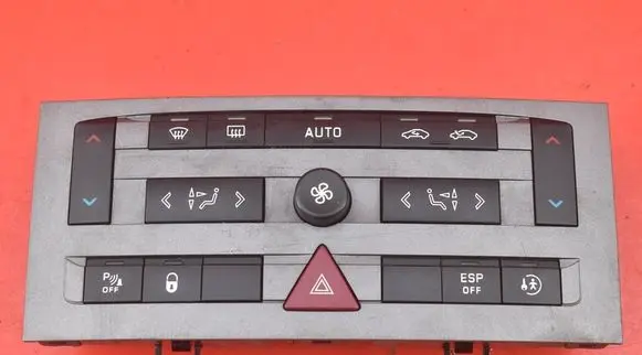 Peugeot 407 Climate control unit 96573322