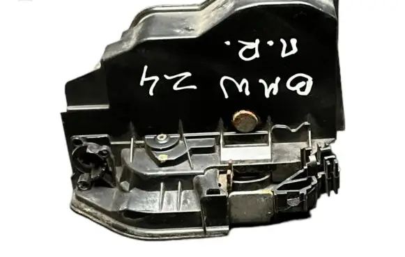 BMW Z4 E85 E86 Front door lock 7167066