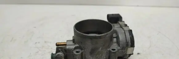 Audi A6 S6 C5 4B Throttle valve 078133062B 0280750930