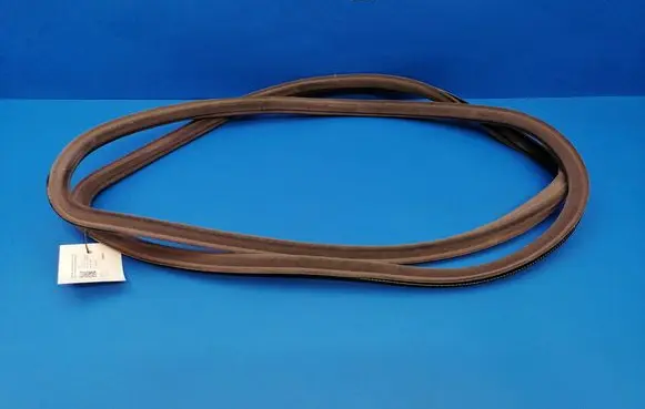 BMW 7 E38 Front door rubber seal 