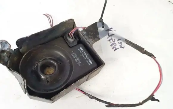Skoda Octavia Mk2 (1Z) Alarm system siren 1k0951605c f005v00327