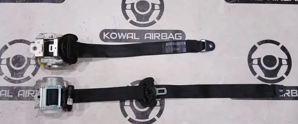 Citroen Berlingo Set of seat belts 98327826XX 3245767B