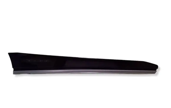 Volkswagen Touareg III Front door trim bar 760867410C 760959770 4N0947356